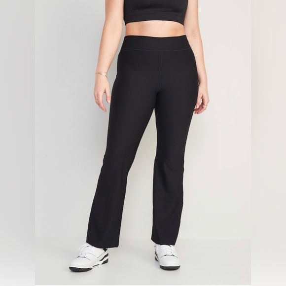NWT! Black Extra High-Waisted PowerSoft Flare Pants for Women - Multiple 🏋️ - Picture 5 of 12